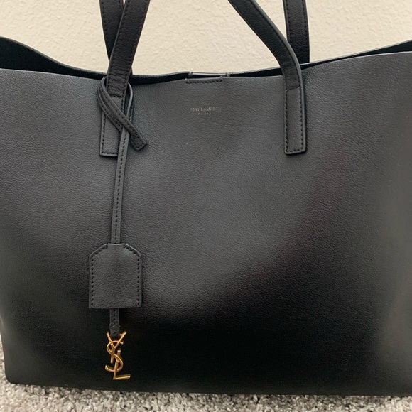 Saint Laurent Calfskin Black Tote - Picture 6 of 16